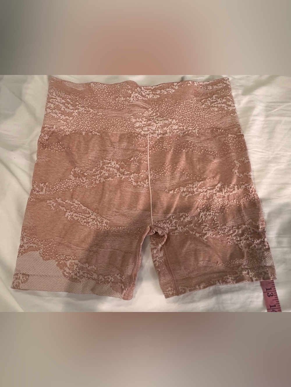 Gymshark High-Waist Shorts in Dusty Pink - Picture 5 of 5